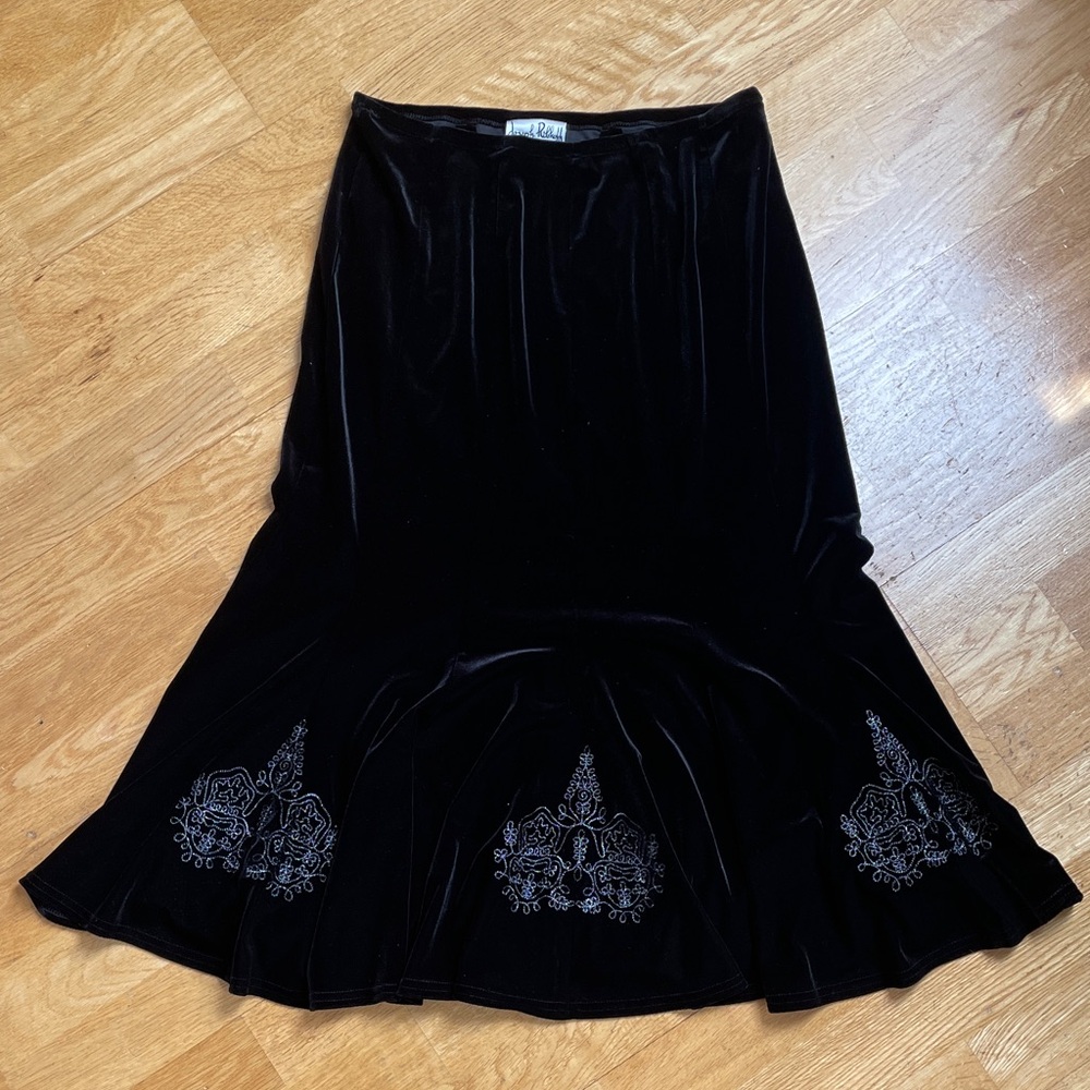 Vintage black velvet skirt, size 10